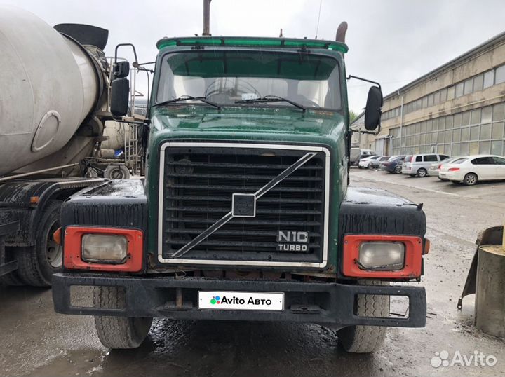 Автобетоносмеситель Volvo F12, 1989