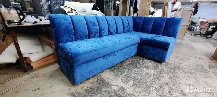 Обивщик мягкой мебели на мебельную фабрику