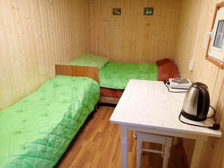 Дом 20 м² на участке 2 сот.