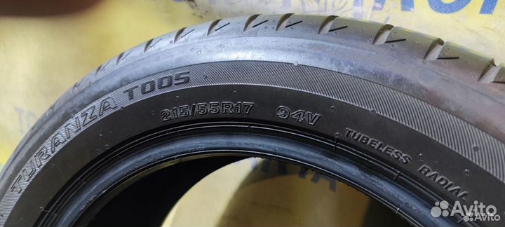 Bridgestone Turanza T005 215/55 R17