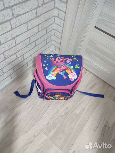 Рюкзак новый ранец школьный