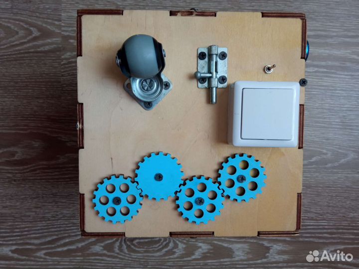 Бизиборд бизикуб