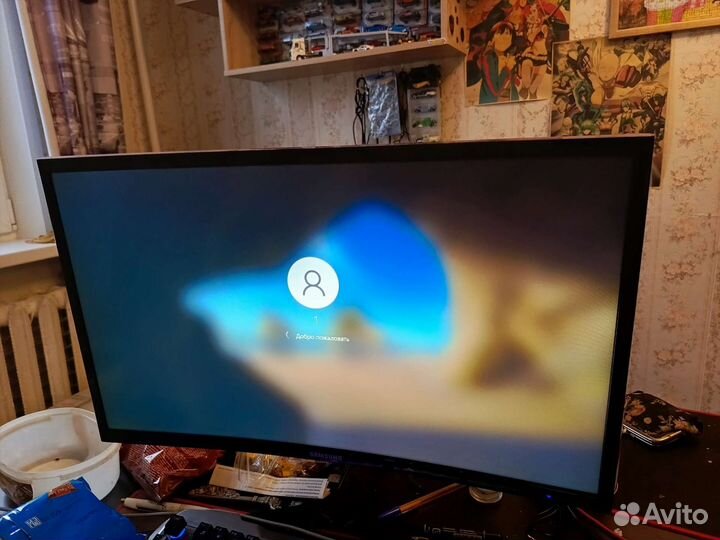 Монитор Samsung C24RG50FQI
