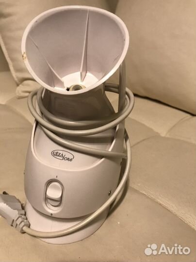 Прибор для распаривания и увлажнения лица