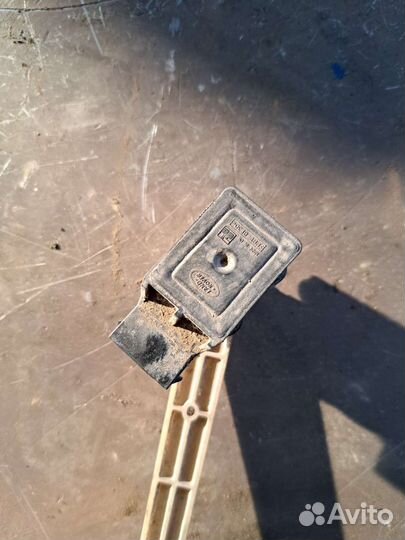 Датчик высоты задний Range Rover Vogue