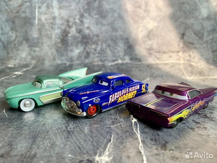 Машинки тачки жители Радиатор Спрингс