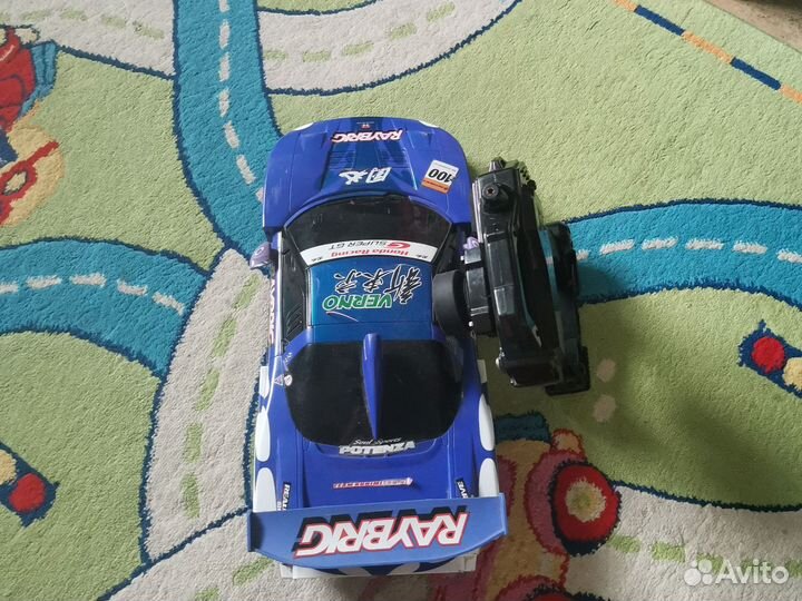 Машинки на пульте управления