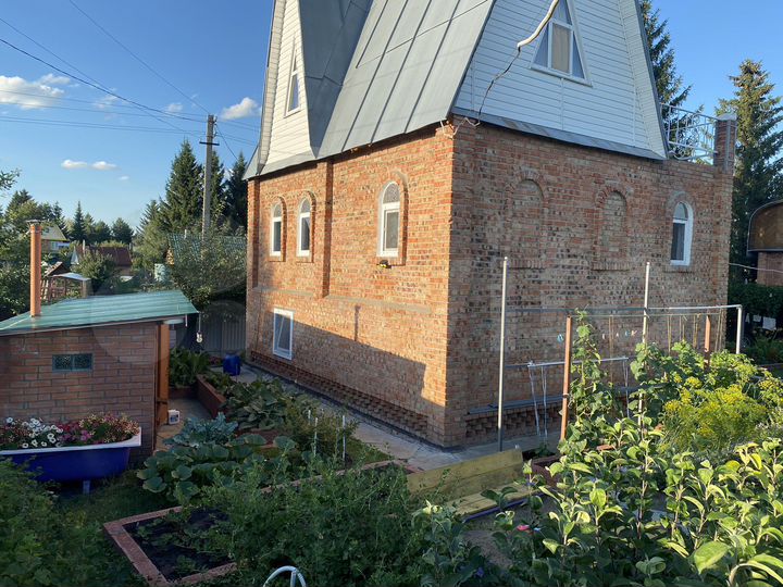 Дача 134 м² на участке 5,7 сот.