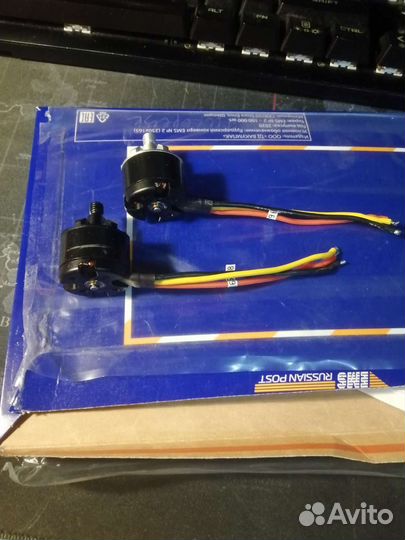 Эл двигатель L/R xiro