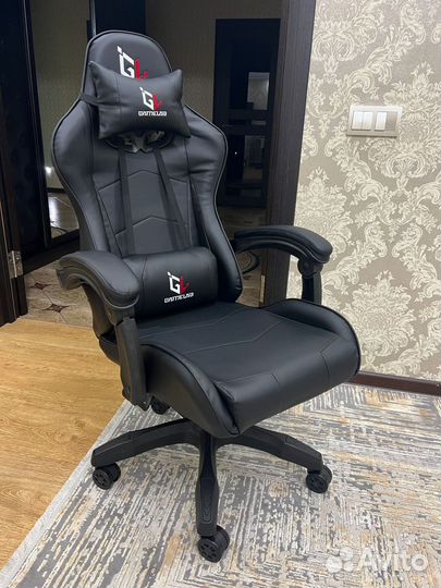 Компьютерное игровое кресло