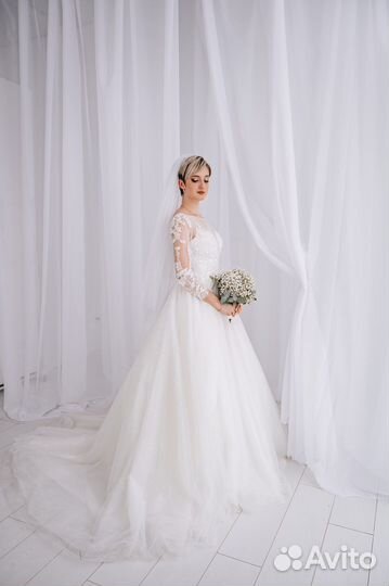 Свадебное платье