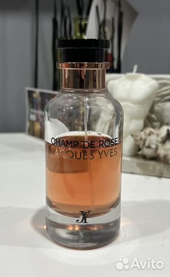 Champ De Rose Jacques Yves