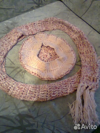 Берет и шарф