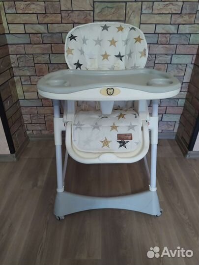 Стульчик для кормления