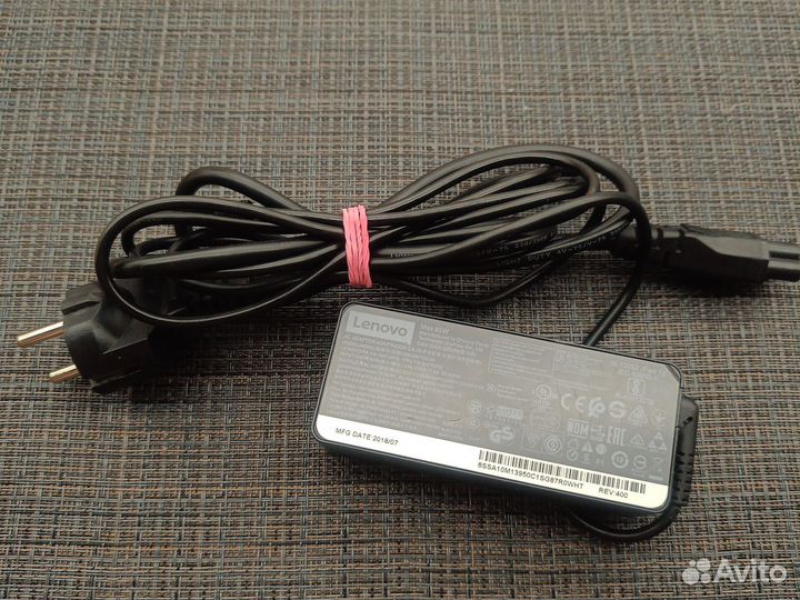 Блок питания Lenovo adlx65YCC3A