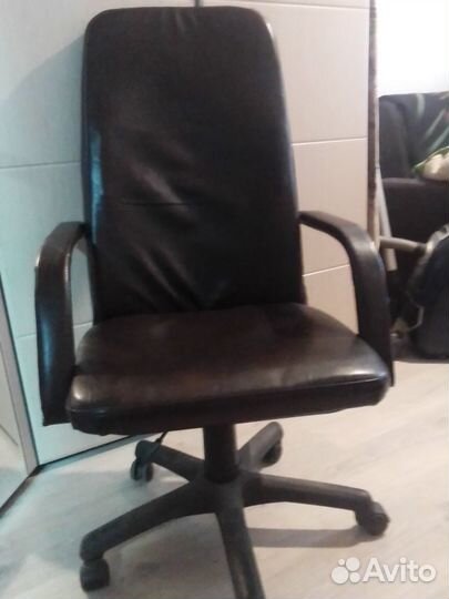 Компьютерное кресло бу