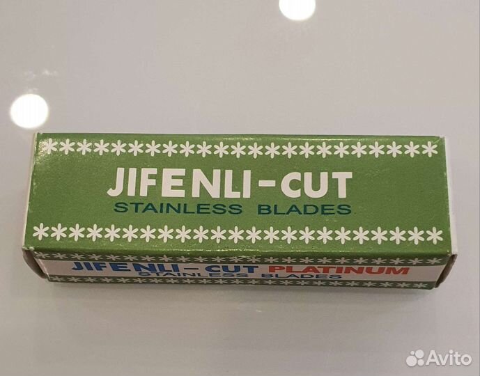 Карандаши для прорисовки перманентного макияжа