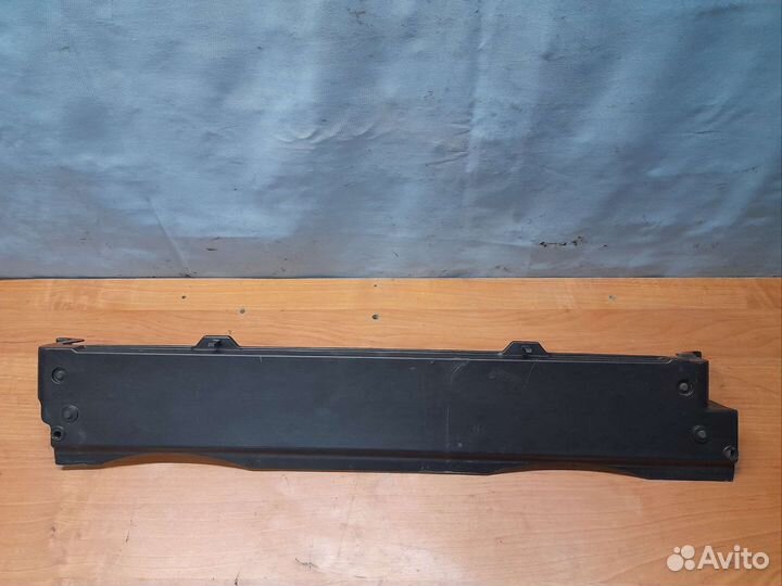 Кронштейн радиатора BMW X6 E71/X5 E70