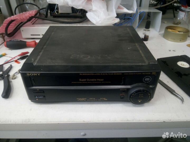 Видеомагнитофон