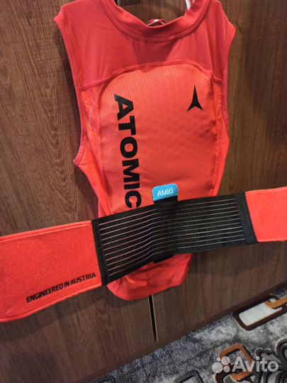 Продам защиту спины горнолыжную