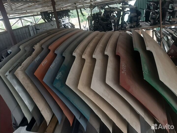 Капот Volkswagen Transporter T4