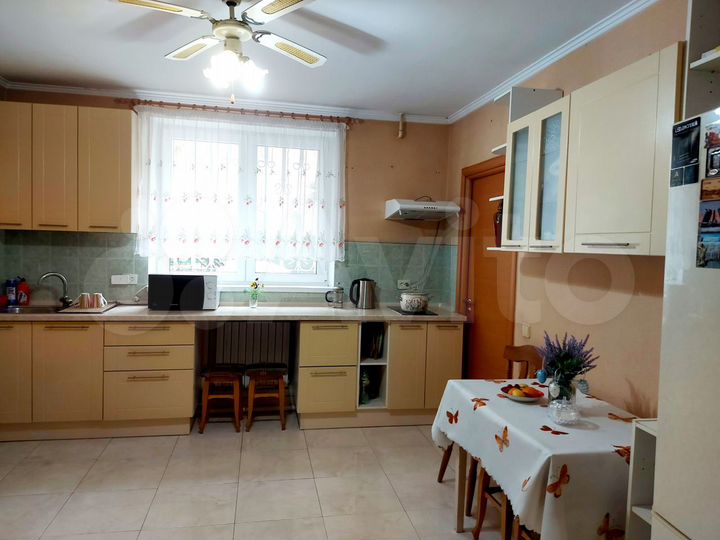 Комната 18 м², 1/3 эт.