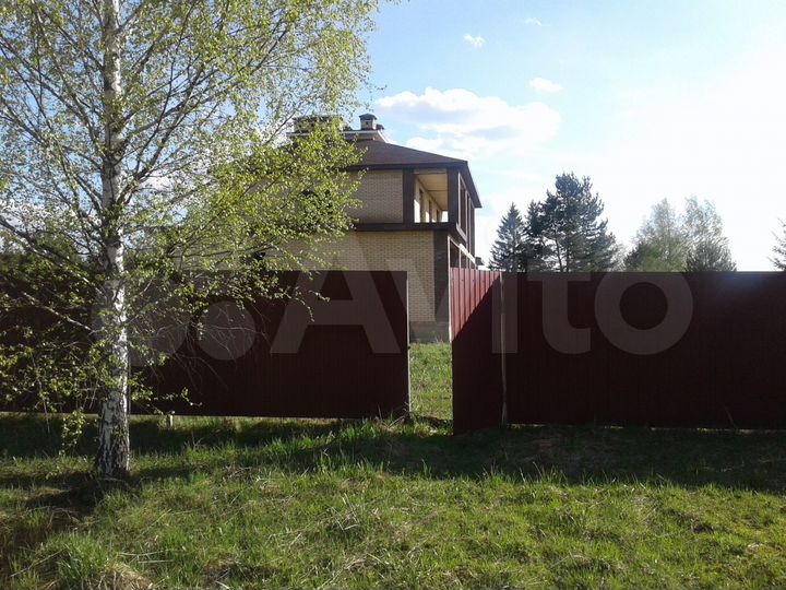 Коттедж 182 м² на участке 24 сот.