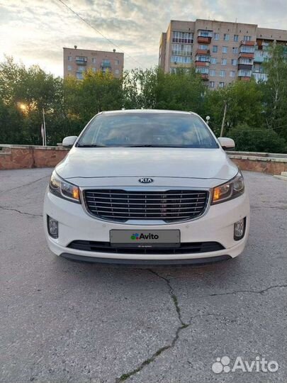 Kia Carnival 2.2 AT, 2018, 127 900 км