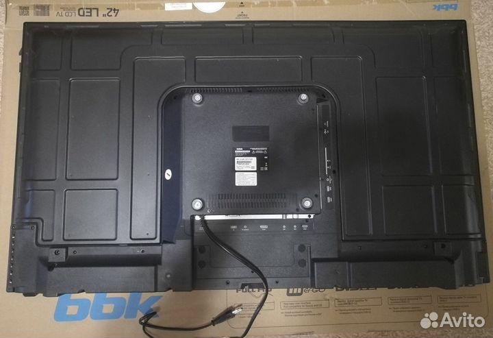 BBK 42LEM-1027/FTS2C Samsung UE40JU60 На запчасти