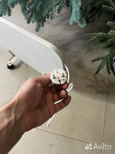 Кварцевый обогреватель