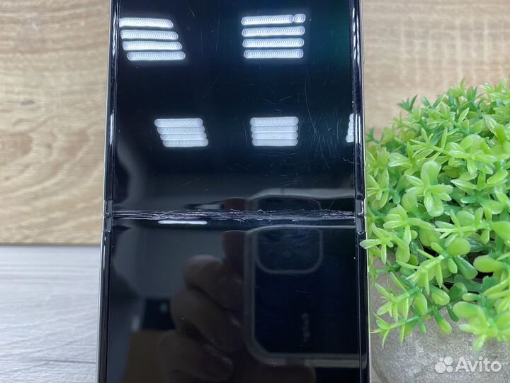 Samsung Galaxy Z Flip3 5G, 8/128 ГБ