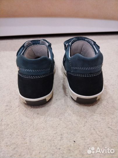 Кроссовки bottilini 22