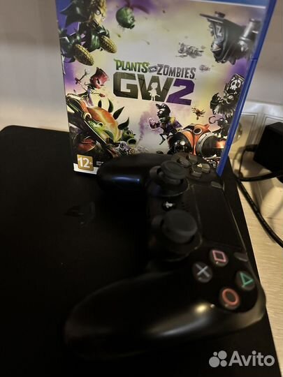 PlayStation 4 slim, 1 tb