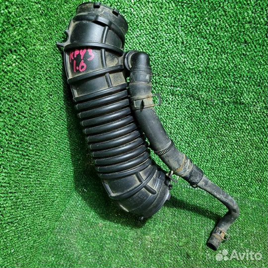 Патрубок воздухозаборника Chevrolet Cruze хэтчбек