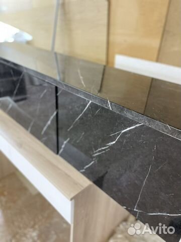 Тумба под тв подвесная