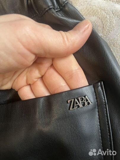 Брюки кожаные zara