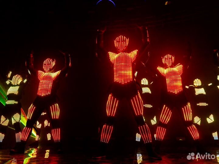 Световые, лазерные и мультимедийные шоу