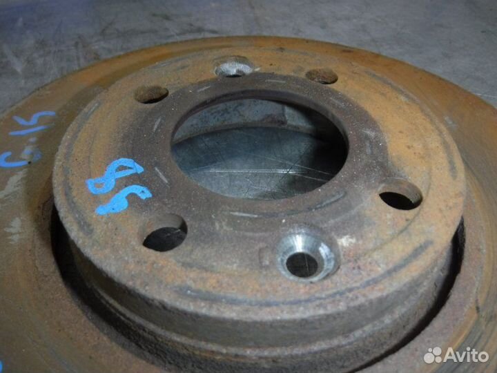 Тормозной диск передний правый Nissan Almera G15