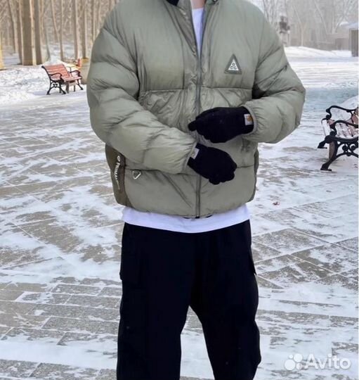 В наличии Пуховик Nike ACG LunarLake Green