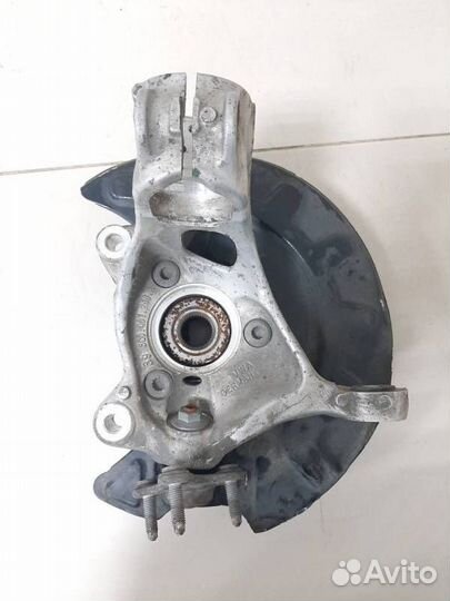 Цапфа/кулак поворотный передний правый Skoda Karoq