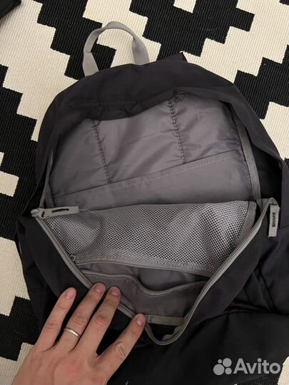 Рюкзаки red fox и code red по 300