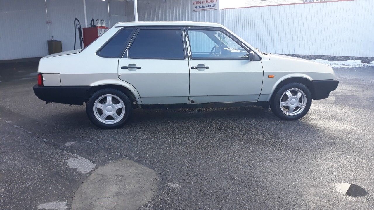 ВАЗ (LADA) 21099: фото владельца