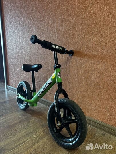Беговел strider 12
