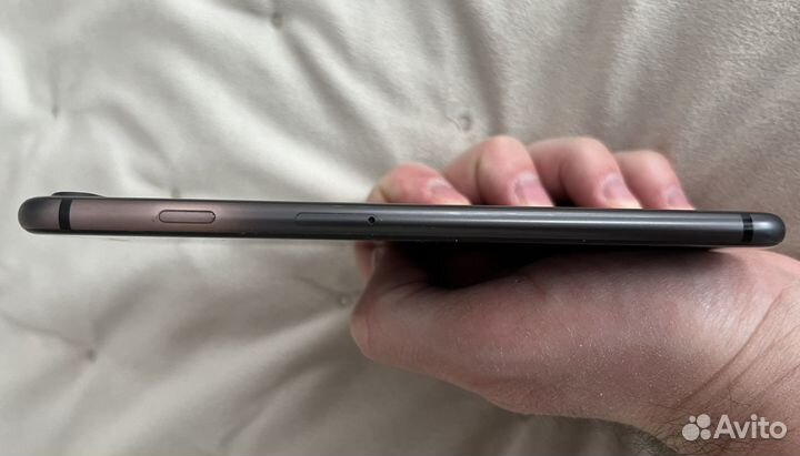 iPhone 8 Plus, 64 ГБ