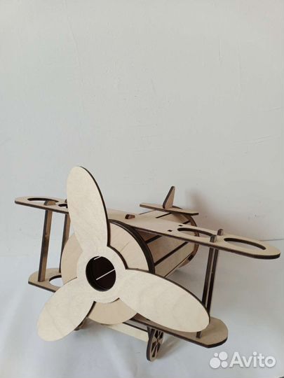 Бар самолëт