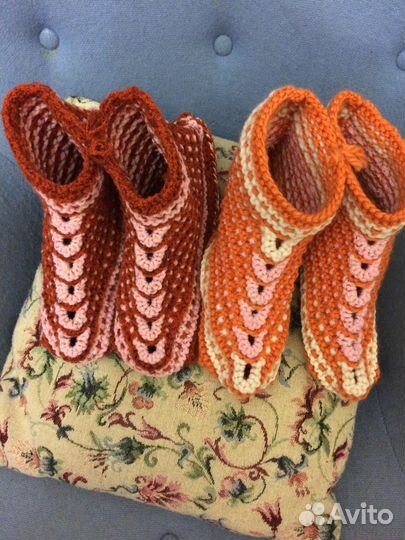 Вязанные тапочки в ассортименте