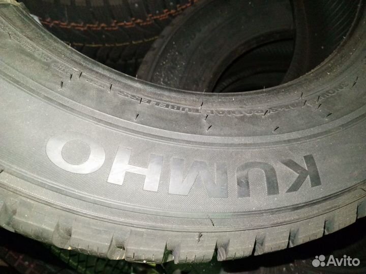 Kumho Winter PorTran CW51 225/75 R16C 121