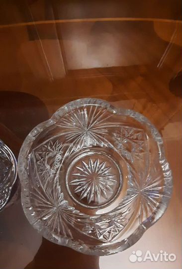 Хрустальные вазы-конфетницы