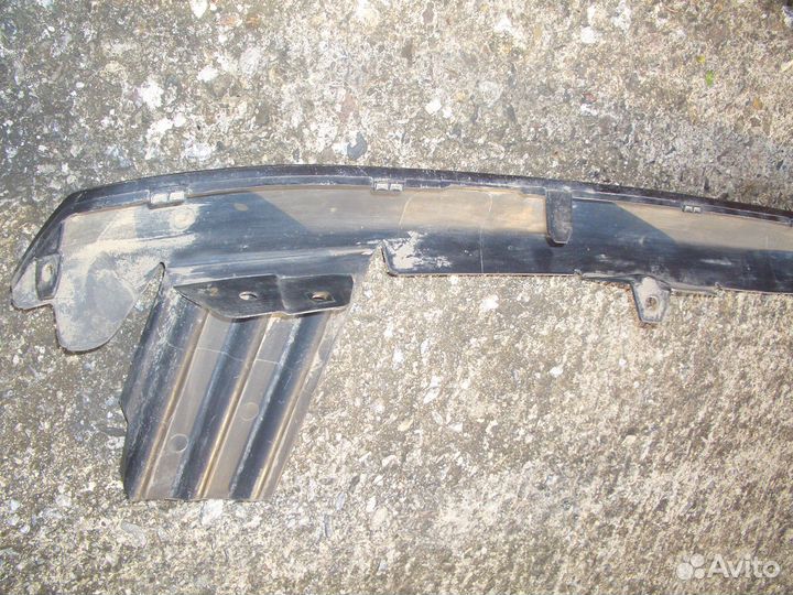 Накладка заднего бампера Тойота Хайлендер с13