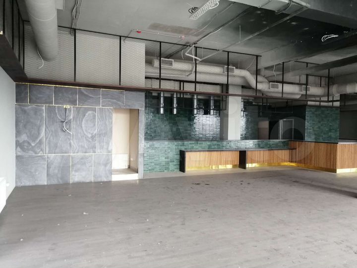 Помещение под бар или ресторан, 705 м²